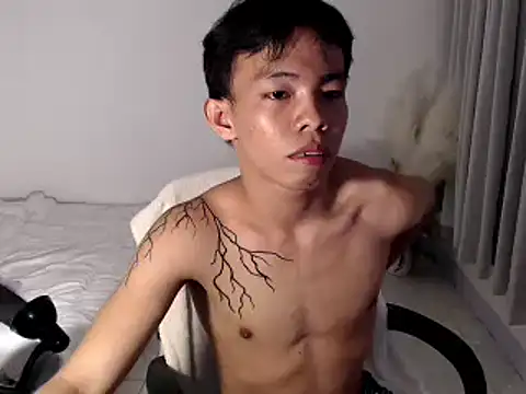 hottasianboy online show from July 24, 1:18 pm