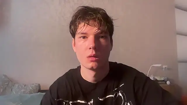 tomasdickpick online show from August 5, 7:02 am