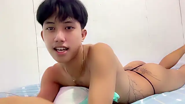 luxurioux blake online show from June 11, 2:37 pm