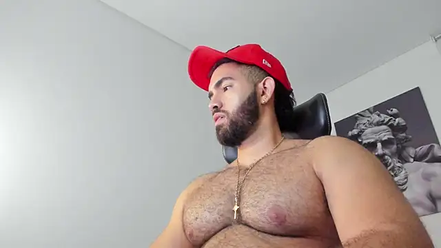simonleon27 online show from June 17, 11:39 pm