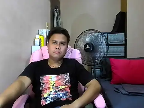 tipsy butter online show from June 17, 1:24 pm