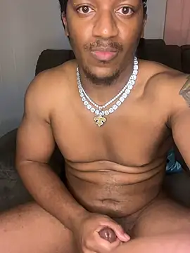 shepullsmydreads265 online show from July 26, 7:27 am