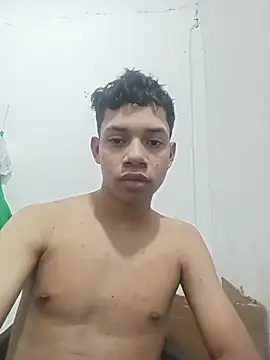curious straight guy online show from July 5, 10:28 pm