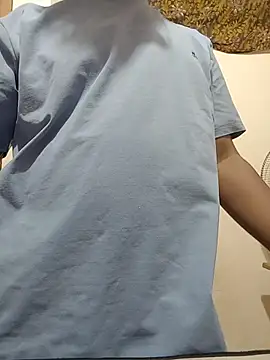 hot boy995 online show from July 7, 9:57 am