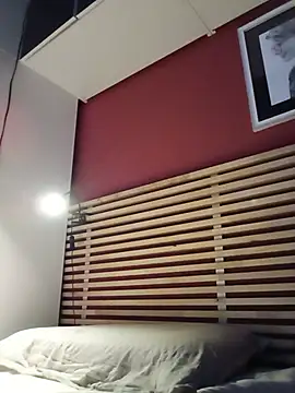 ReekingWild online show from June 29, 11:27 pm