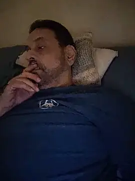 domeloru online show from May 29, 12:42 am