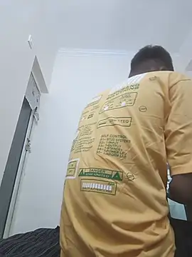 singalguy12 online show from July 13, 5:59 pm