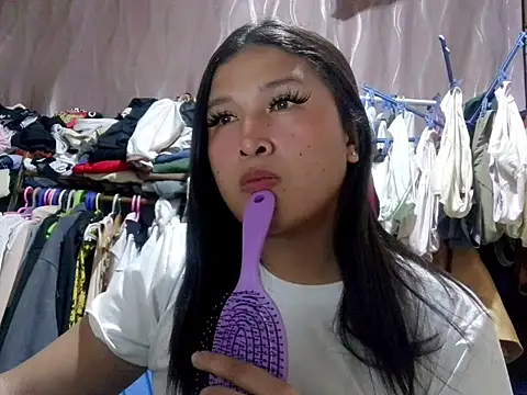 sexyysophia777 online show from June 28, 4:24 pm