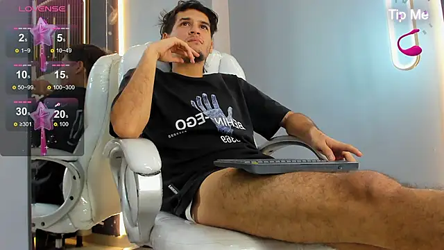Zack23   online show from July 12, 8:05 am