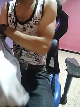 halim Hott online show from July 16, 8:27 pm
