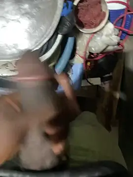 hotpoks20 online show from June 25, 4:04 am