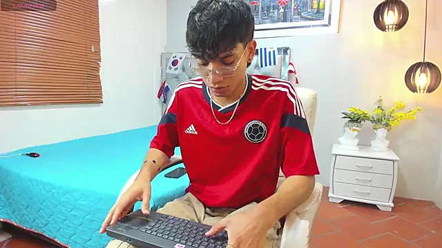 Jake Falcon online show from June 27, 11:35 am