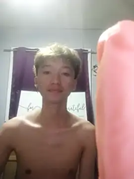 Fem phiLboy69 online show from July 19, 4:46 pm