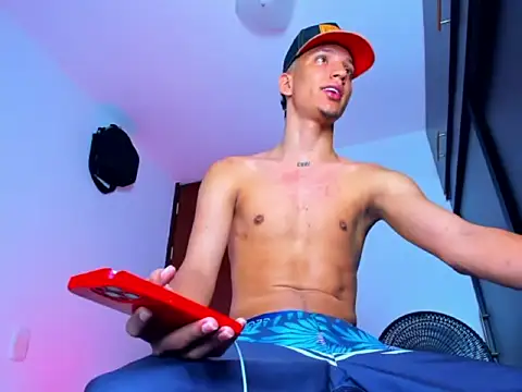 iamricardo x online show from July 16, 12:39 am