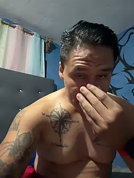 LatinoLeones online show from August 5, 4:17 am