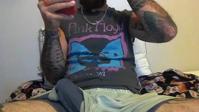 tatsnthick11 online show from July 17, 2:02 pm