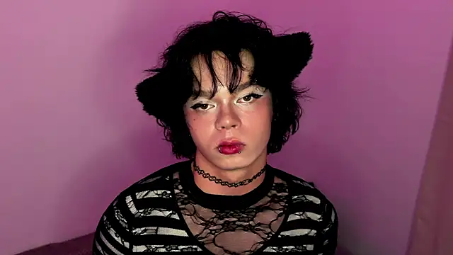 Softiemark online show from June 25, 7:51 pm