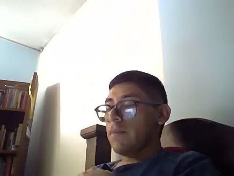 stefan300502 online show from July 7, 5:05 pm