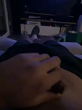 mikyfeet online show from July 19, 9:21 pm