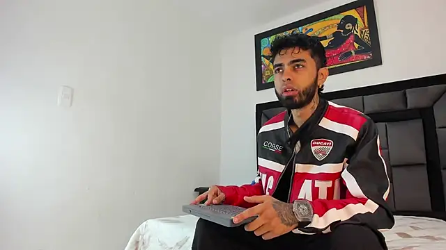Jack bigdick1 online show from July 18, 2:51 am
