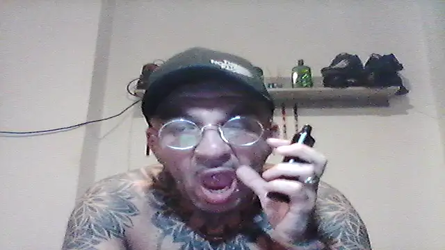 MagicStickBoy online show from July 9, 9:29 pm