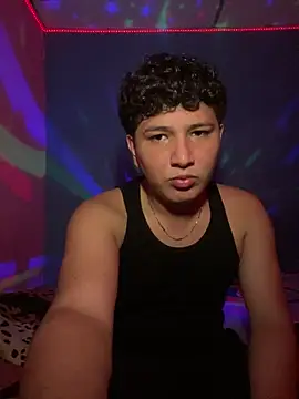 Eduardosexy  online show from August 8, 12:17 am