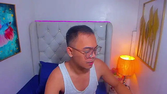 AsianZero online show from July 1, 5:57 pm