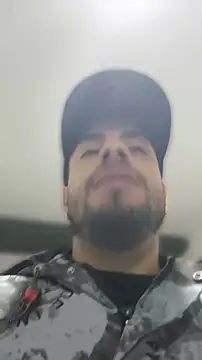 dereck fiore online show from May 11, 4:37 pm