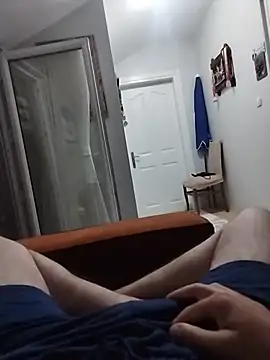 Aykut1990 online show from August 6, 7:31 pm