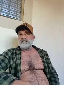 Peludo173317 online show from July 15, 6:47 pm