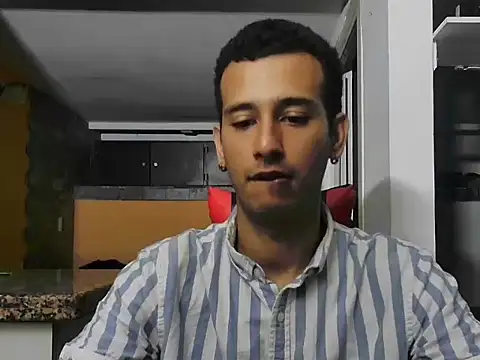 talktome4 online show from July 9, 3:22 am
