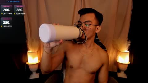 Bruce online show from February 4, 3:04 pm