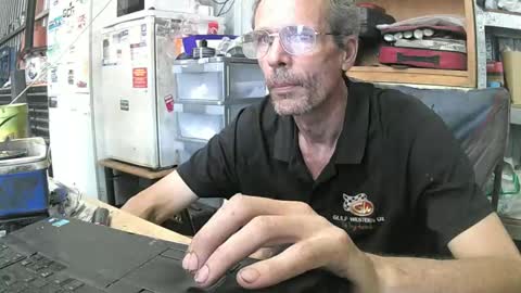 04oldskool online show from January 17, 2:08 am