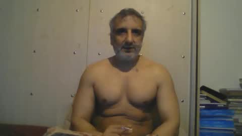 Snapshot of 0luvmonkey chatting on September 13, 9:27 pm 0luvmonkey online show from September 13, 9:27 pm