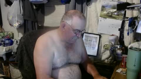 Snapshot of 1dusty60 chatting on September 23, 3:06 am 1dusty60 online show from September 23, 3:06 am