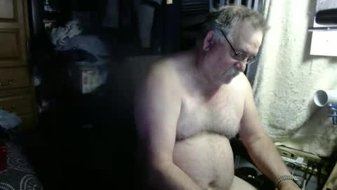 Snapshot of 1dusty60 chatting on January 20, 9:13 am 1dusty60 online show from January 20, 9:13 am