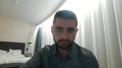 Snapshot of 1kamilkamil11 chatting on January 20, 10:48 pm kam online show from January 20, 10:48 pm