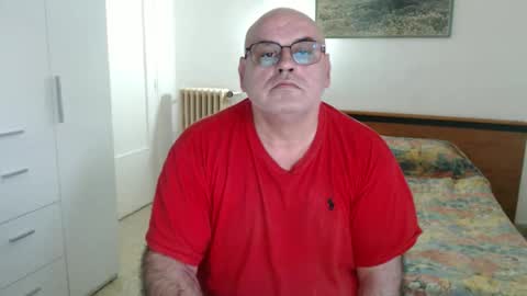 1rey online show from November 11, 7:13 am