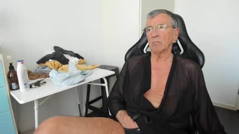 Henk online show from March 26, 4:22 pm