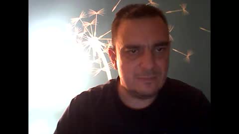 Snapshot of 2025eyesforyou chatting on January 25, 11:32 pm 2025eyesforyou online show from January 25, 11:32 pm