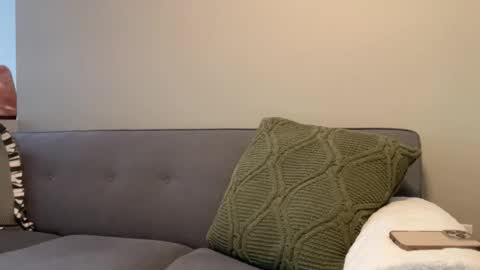 26sneakers online show from November 9, 9:52 pm