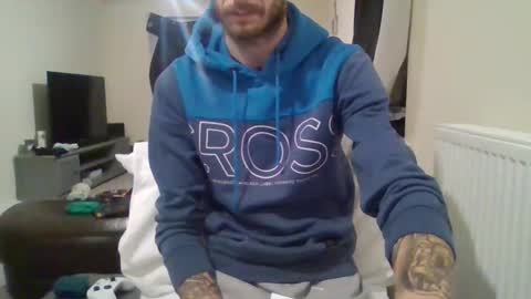 420feetloverr420 online show from October 24, 2:35 am