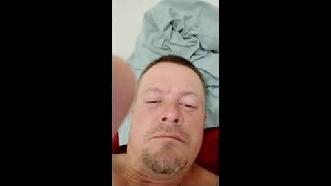 45curt1986 online show from April 7, 3:17 am