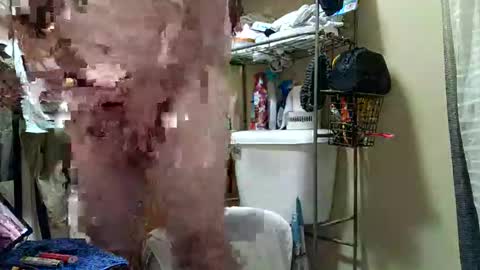 Snapshot of 4kbrandon2fck chatting on October 23, 8:07 am Kyle Brandon online show from October 23, 8:07 am