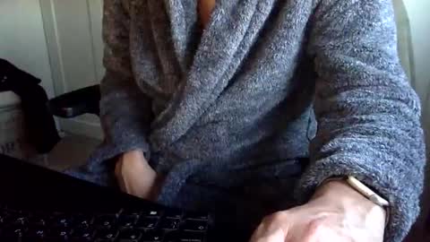 Mr CK online show from January 9, 8:45 am