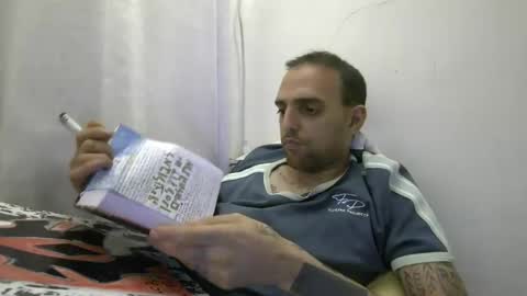 Snapshot of 6sundros chatting on September 22, 5:01 pm Suny online show from September 22, 5:01 pm