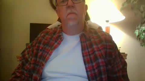 Snapshot of 72funguy71 chatting on October 30, 11:39 pm 72funguy71 online show from October 30, 11:39 pm