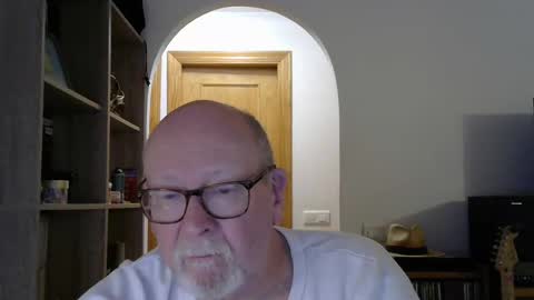  Papi  online show from December 7, 9:22 pm