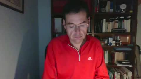 8age online show from December 16, 11:07 pm