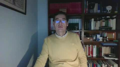 8age online show from December 12, 6:42 pm